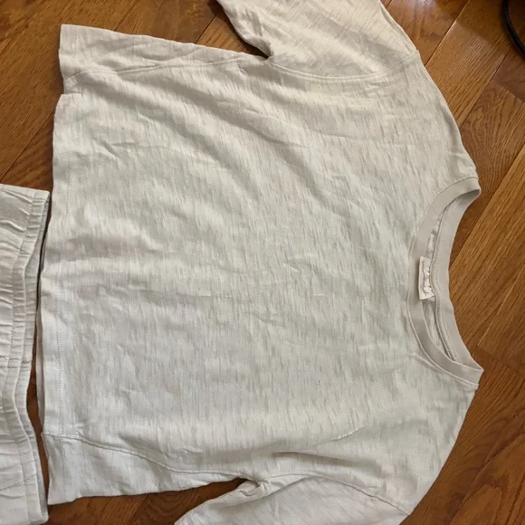 Universal Thread Light Cream Slub Knit Short Sleeve Tee - Picture 5 of 6